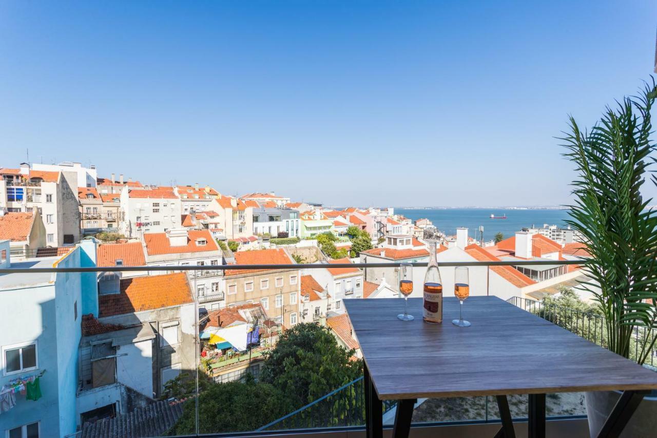 Alfama Lounge Three-Bedroom Apartment W/ River View And Parking - By Lu Holidays Lisbon Exterior photo